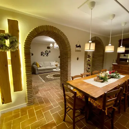 Casale Il Tiglio Casa rural *