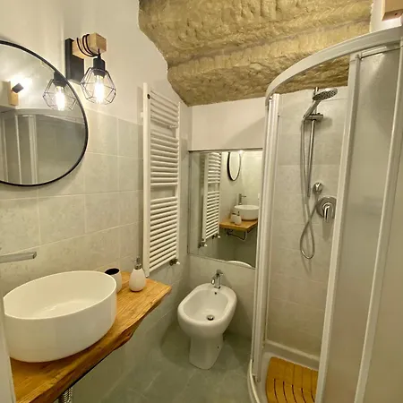 Casale Il Tiglio أنغياري